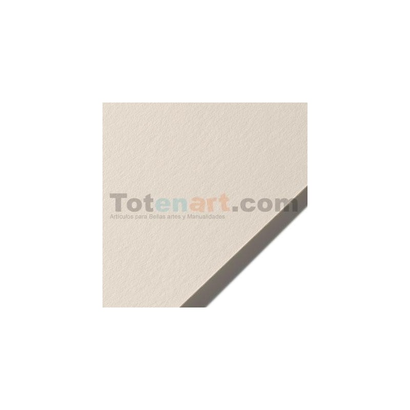 Incisioni Magnani Avorio, 310 gr., 70x100 cm.