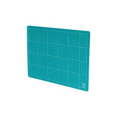 Green Cutting Mat, 22x30 cm.