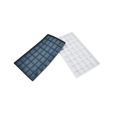  Fine art shop - Rectangular plastic palette with compartments and silicone lid (16x28 cm) | totenart.com