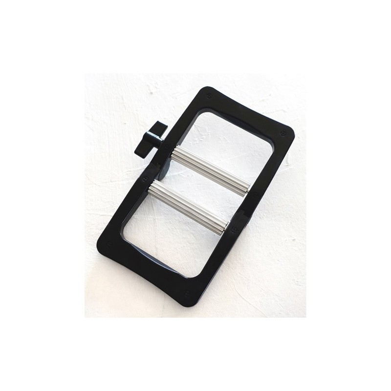 Plastic Press for tubes